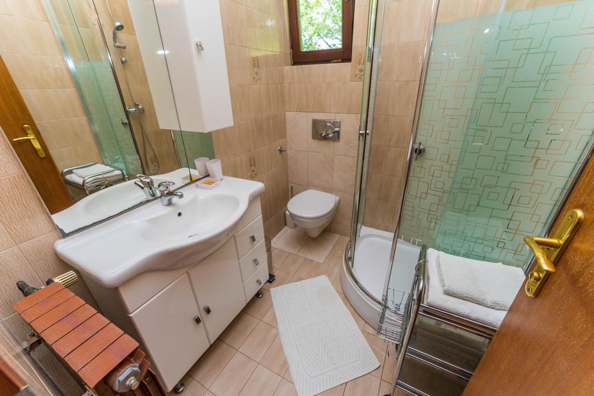 Villa Lukas Sukošan Habitación foto